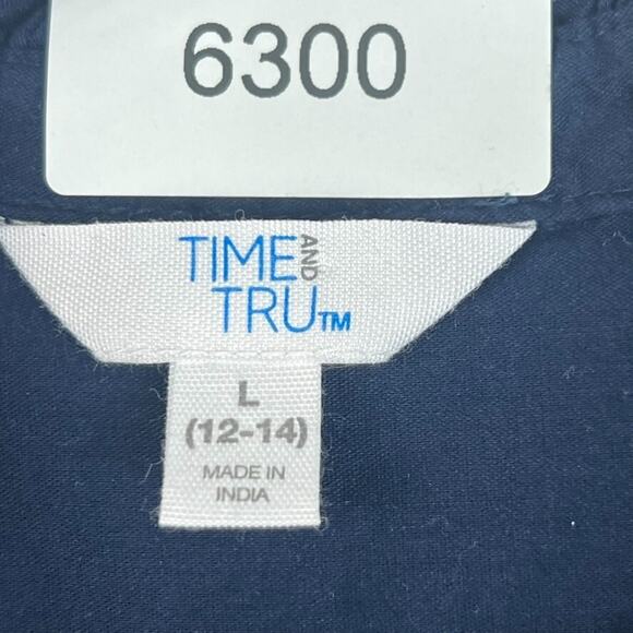 Time and Tru Kid's Large Navy Blue Smocked Yoke Top With Tassles V Neck - Picture 7 of 9